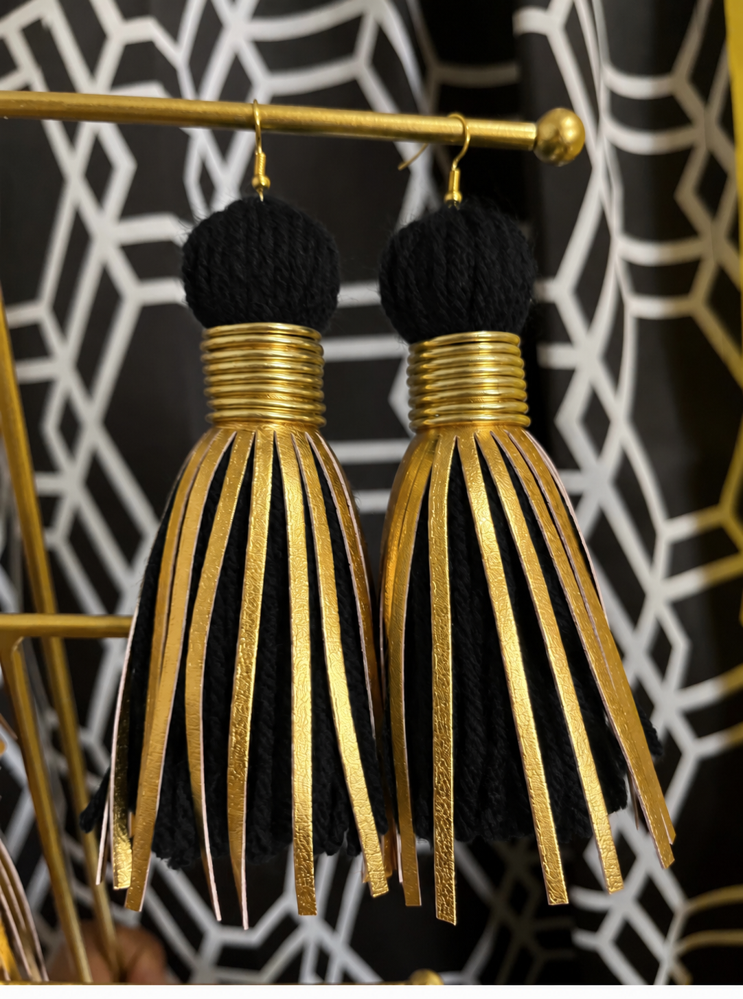 The Crowned Tassels
